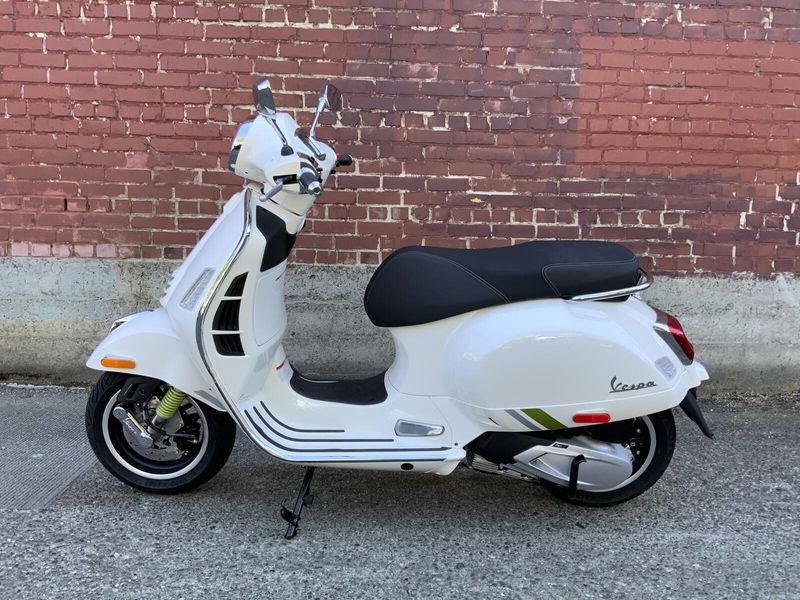 2025 Vespa GTS SUPERTECH 310 