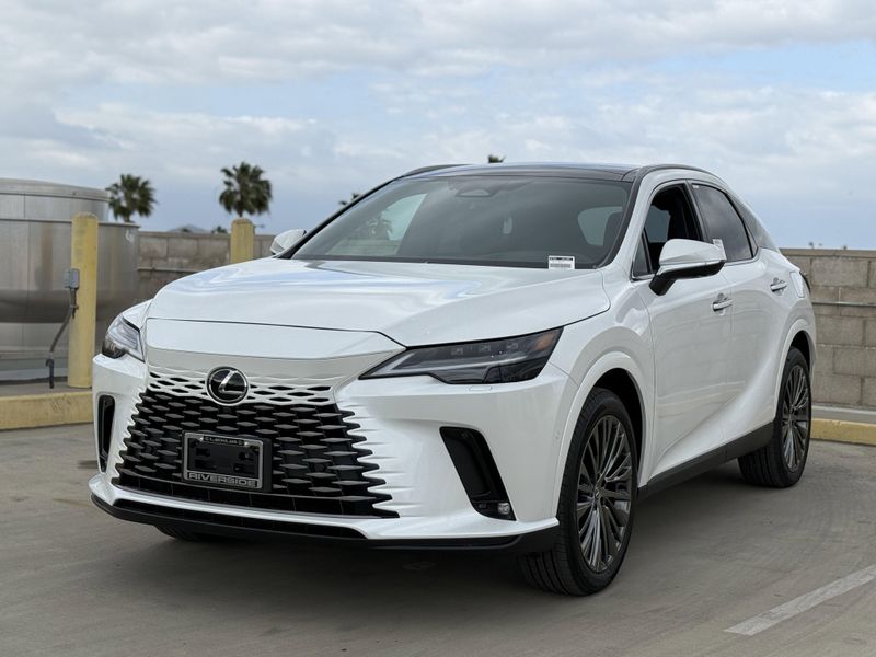 2025 Lexus RX Image 7
