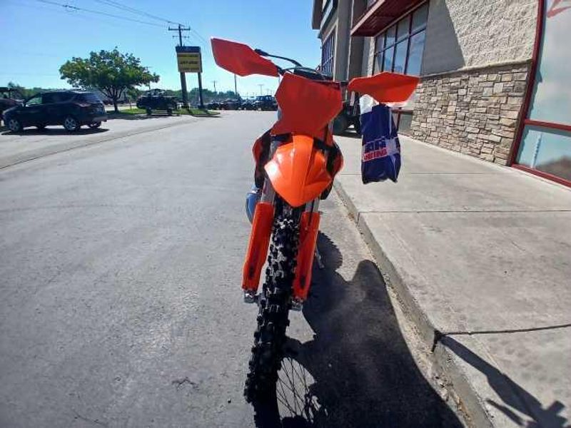New 2025 KTM XC 125 
