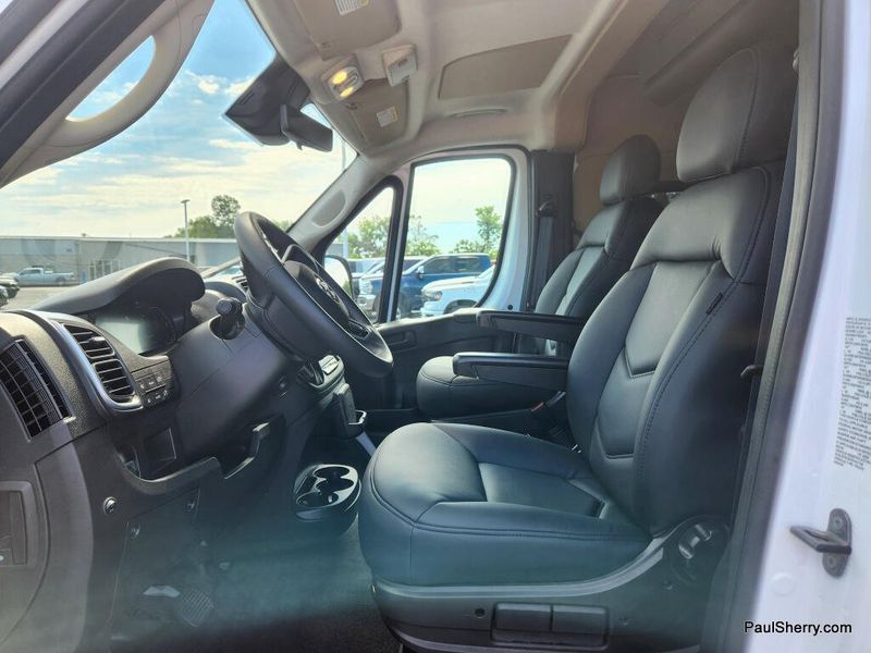 New 2026 RAM Promaster 2500 Slt+ Window Van High Roof 159' Wb