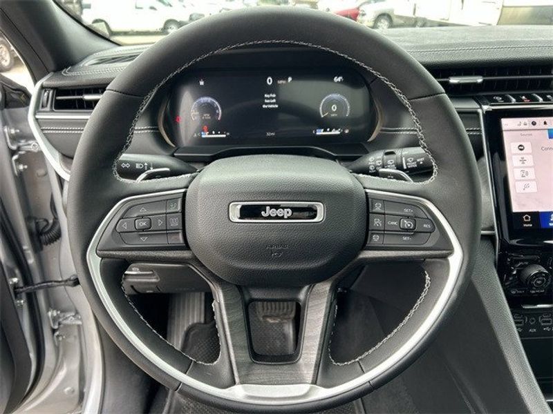 2024 Jeep Grand Cherokee Limited 4x4 in a Silver Zynith exterior color and Global Blackinterior. McPeek