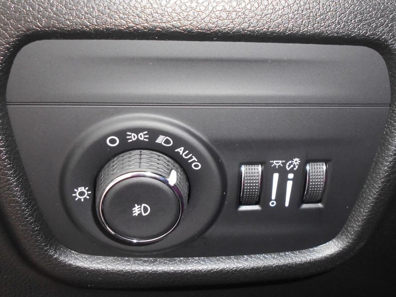 2025 Jeep Grand Cherokee Limited 4x4Image 23