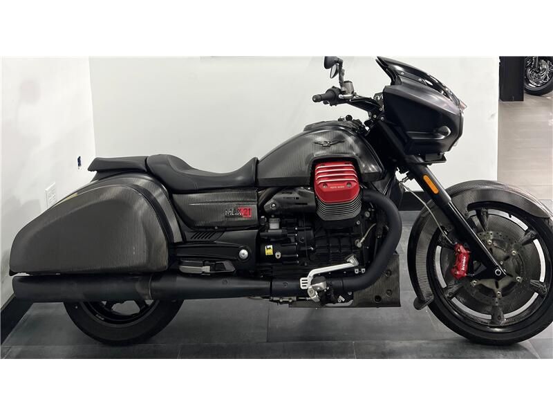 Used 2017 MOTOGUZZI MGX-21 FLYING FORTRESS Image 1