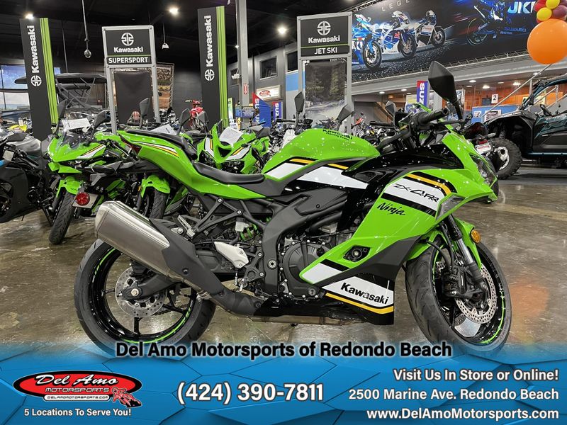 2025 Kawasaki NINJA ZX-4RR ABS KRT EDITION ABS Image 1