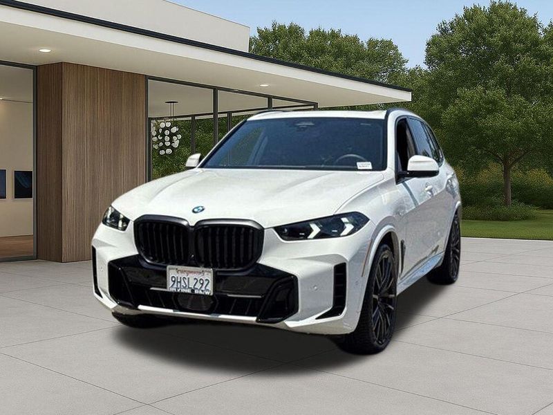 Used 2024 BMW X5 xDrive40iImage 3