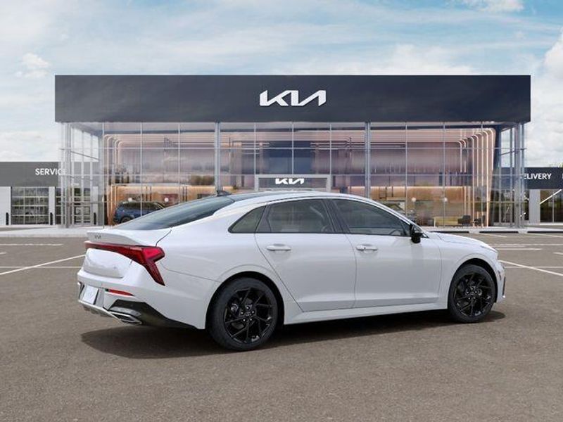 New 2026 Kia K5 GT-LineImage 7