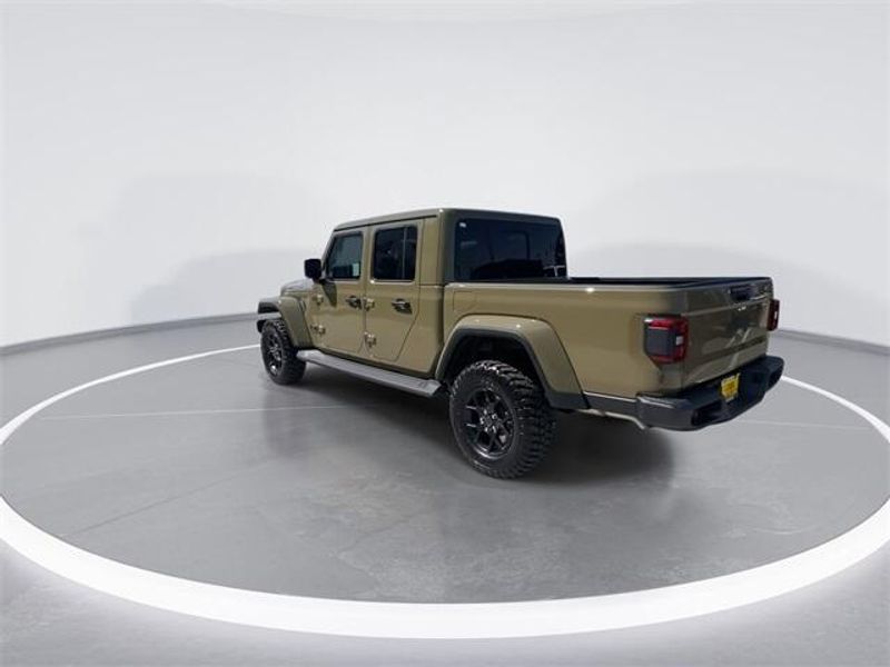 2025 Jeep Gladiator Big Bear 4x4Image 6