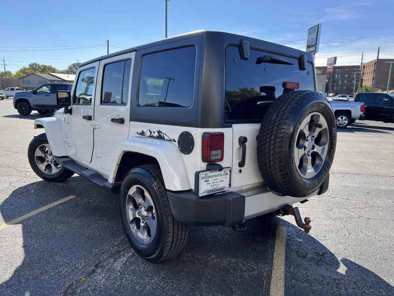 Used 2018 Jeep Wrangler JK Unlimited Sahara