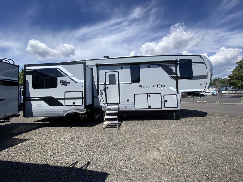 New 2026 NORTHWOOD MFG Arctic Fox NXT 325MKImage 2