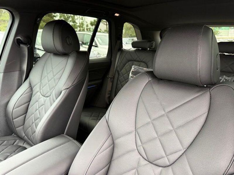 New 2026 BMW X5 xDrive50eImage 19