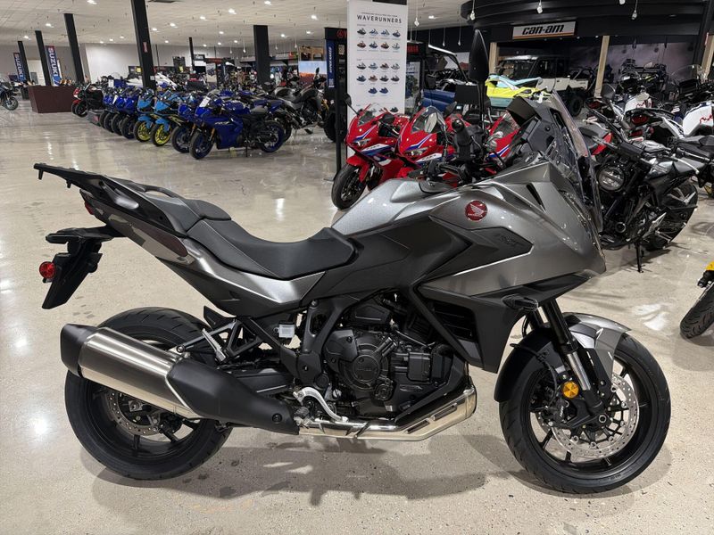 New 2026 Honda NT1100 DCT Image 18