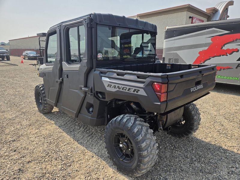 New 2027 Polaris RANGER CREW XP 1000 CAB 