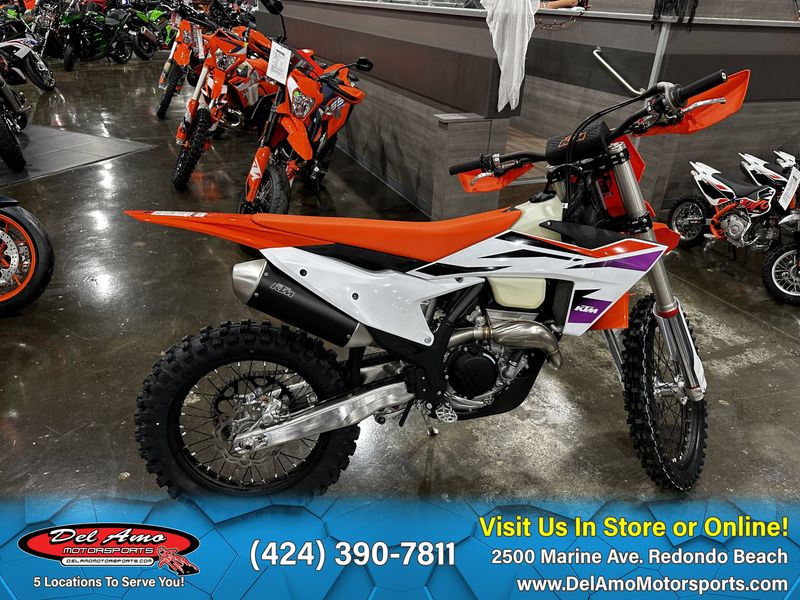 2024 KTM 250 XC-F  in a ORANGE exterior color. Del Amo Motorsports of Redondo Beach (424) 304-1660 delamomotorsports.com 