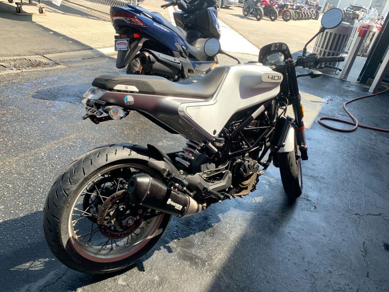 Used 2023 Husqvarna Svartpilen 401 Image 13