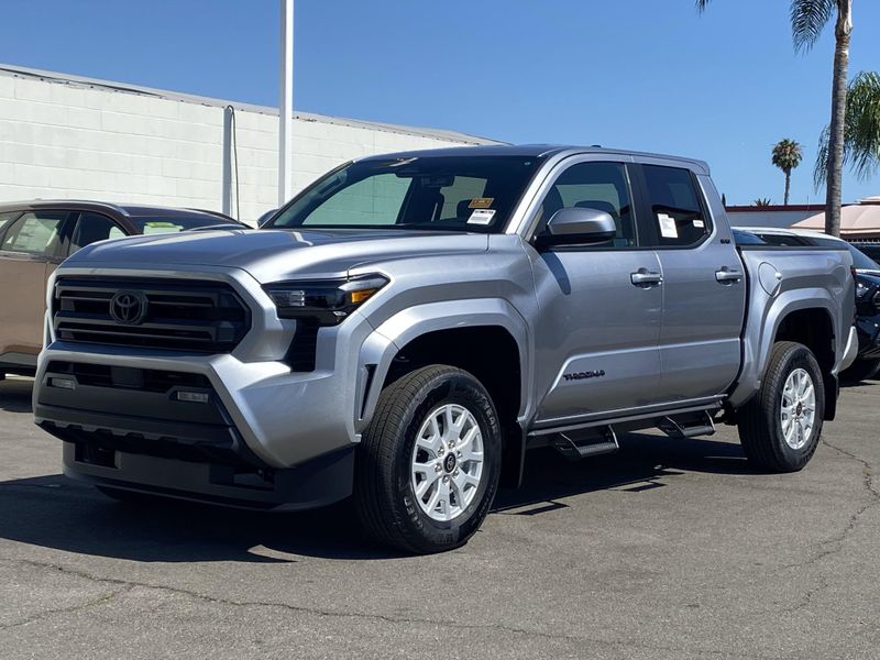New 2025 Toyota Tacoma SR5Image 6