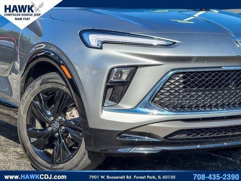 2024 Buick Encore GX Sport Touring photo 3