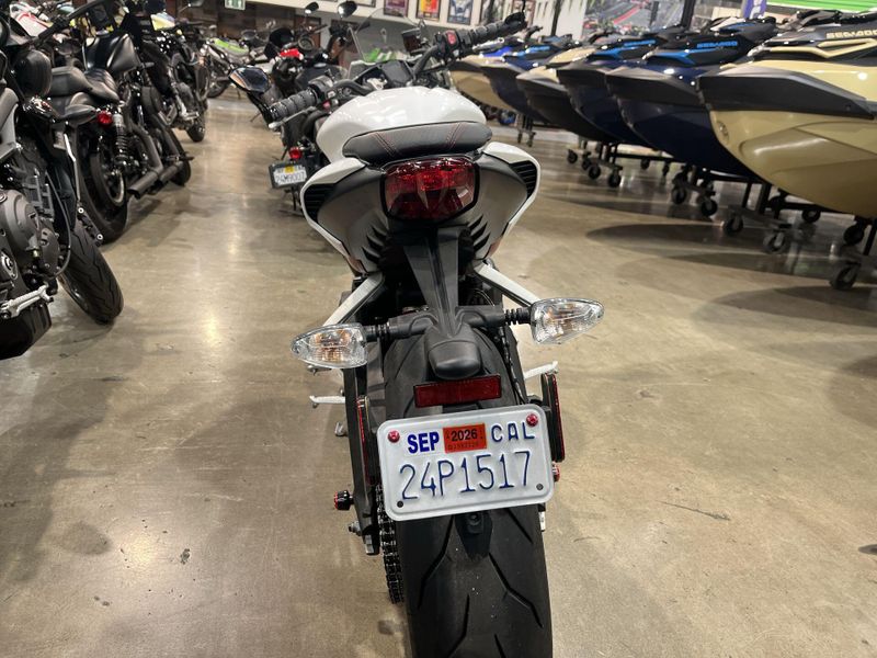 Used 2018 Triumph Street Triple R Image 21