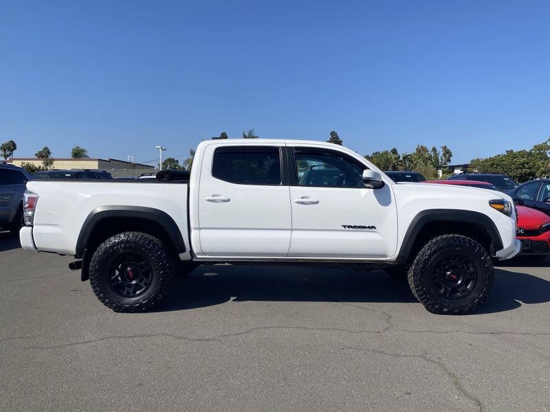 Used 2022 Toyota Tacoma TRD Off-RoadImage 2