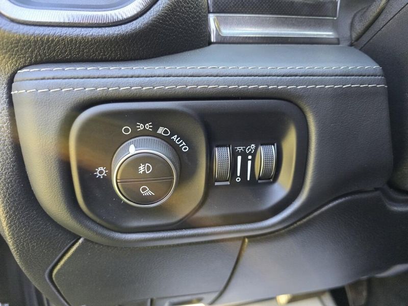 2021 Ram 2500 Power Wagon photo 10