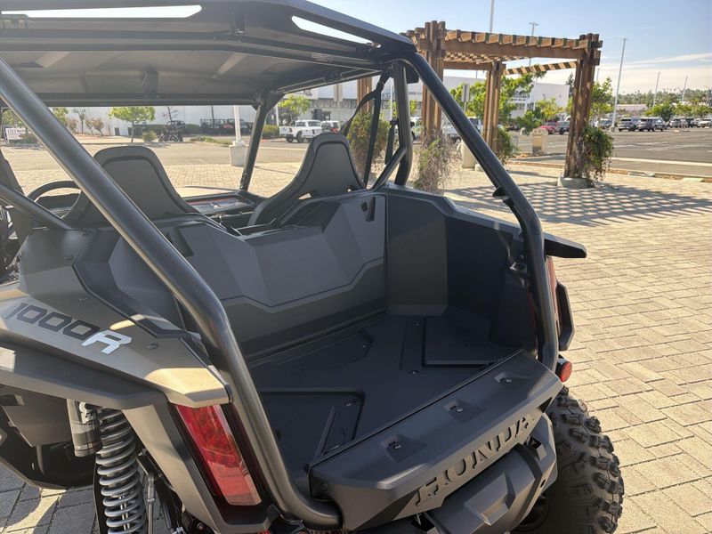 New 2026 Honda TALON1000R FOX LIVE VALVE Image 23