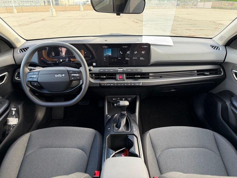 Used 2026 Kia K4 LXSImage 15