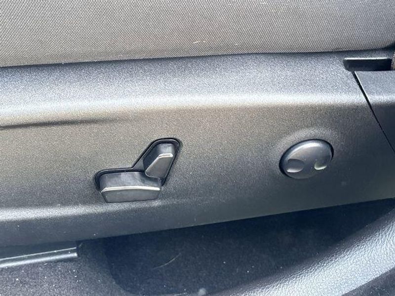 Used 2023 Dodge Charger SXTImage 19