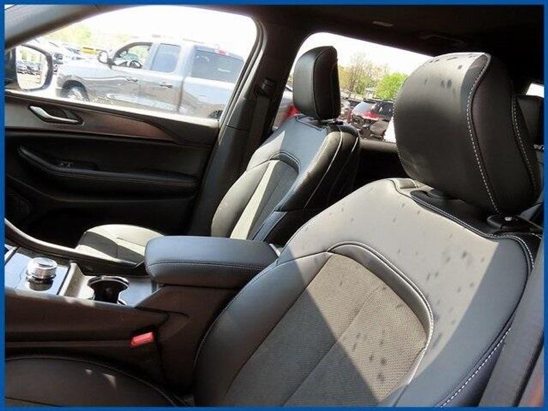 2025 Jeep Grand Cherokee AltitudeImage 14