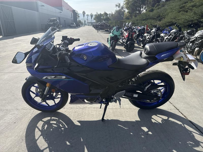 New 2026 Yamaha YZF-R3 ABS Image 13