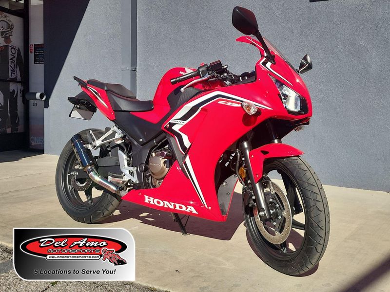 Used 2022 Honda CBR300R Image 1