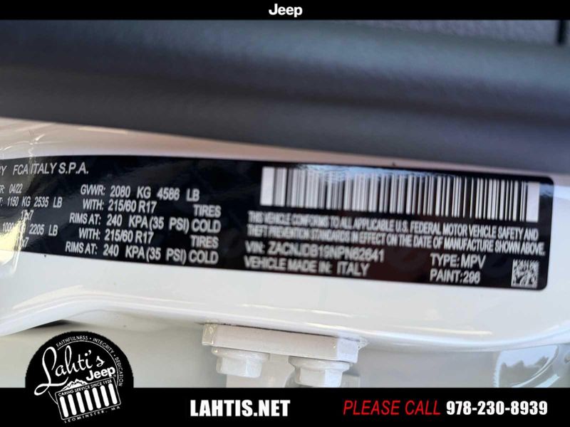 2022 Jeep Renegade Latitude photo 22