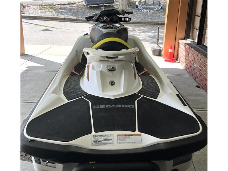 Used 2017 SEADOO PW RXT-X 300 W&sol;DG 17 Image 4