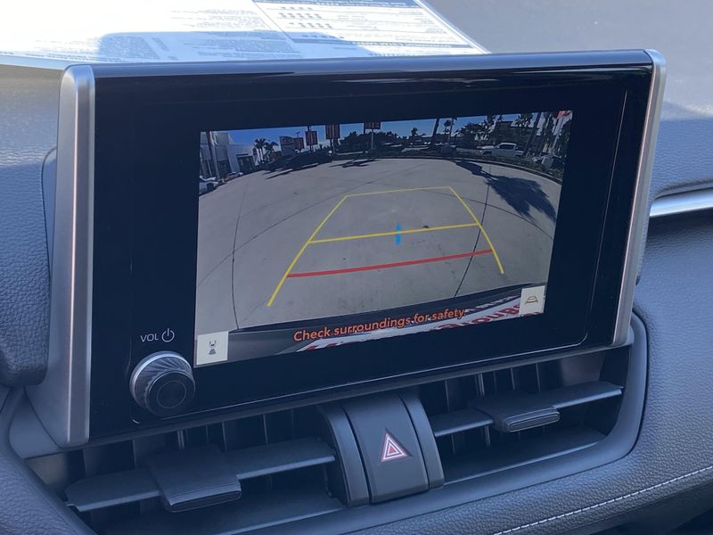 New 2025 Toyota RAV4 Hybrid LEImage 16