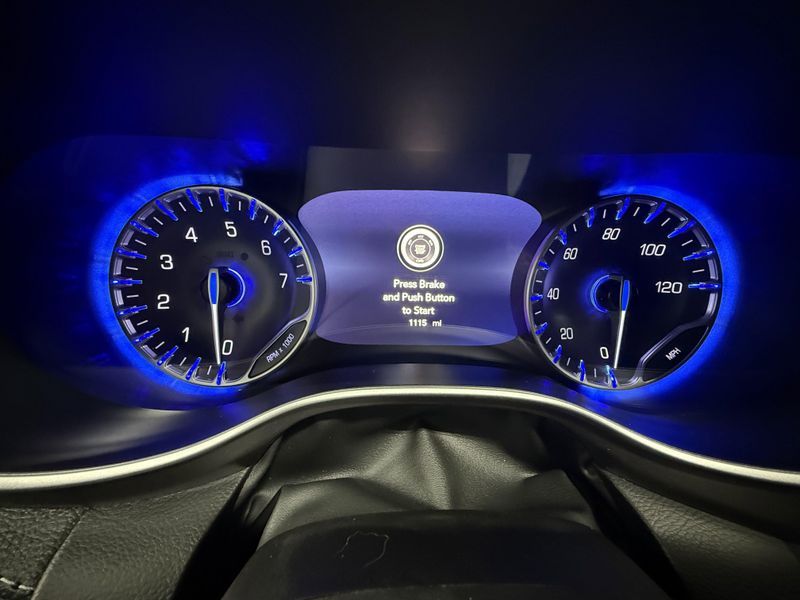 Used 2024 Chrysler Pacifica Touring LImage 26