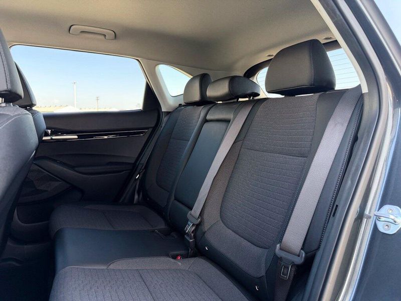 Used 2023 Kia Seltos SImage 15