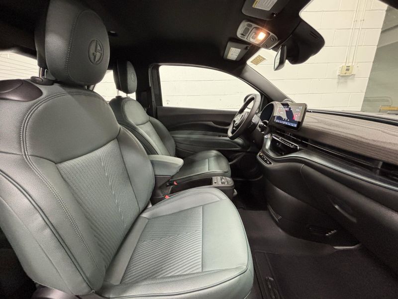 New 2025 Fiat 500e Giorgio Armani Collector