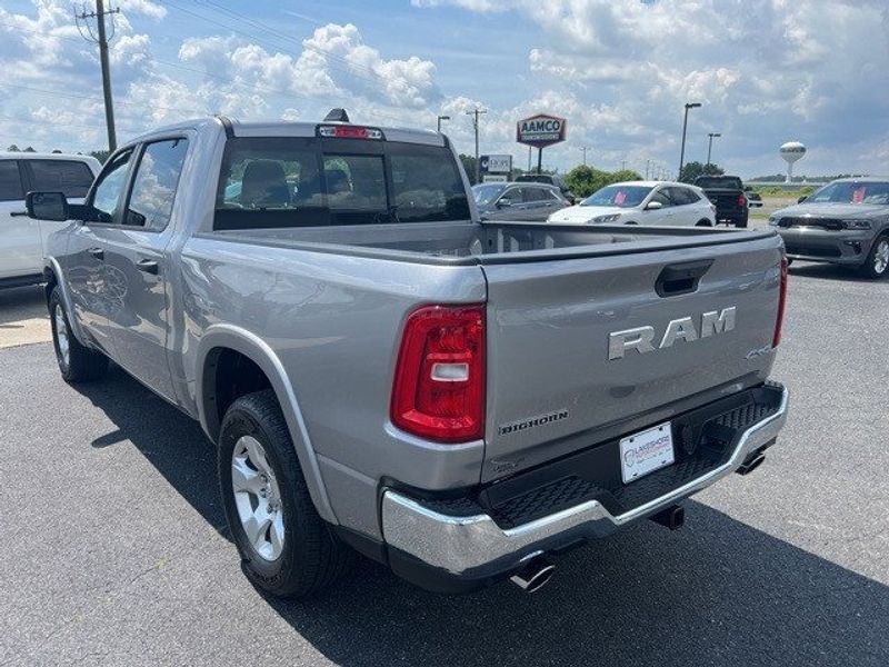 2025 RAM 1500 Big Horn Crew Cab 4x4 5