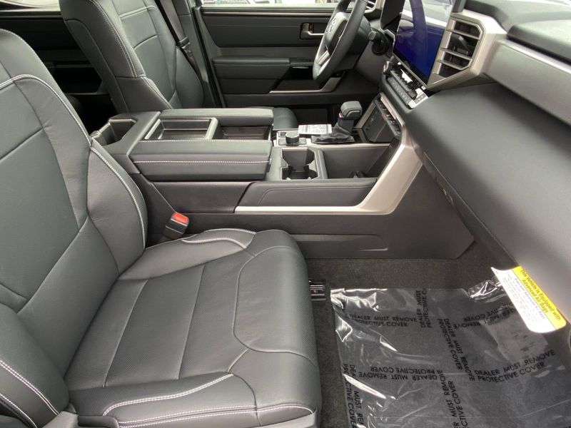 New 2026 Toyota Tundra Limited HybridImage 10