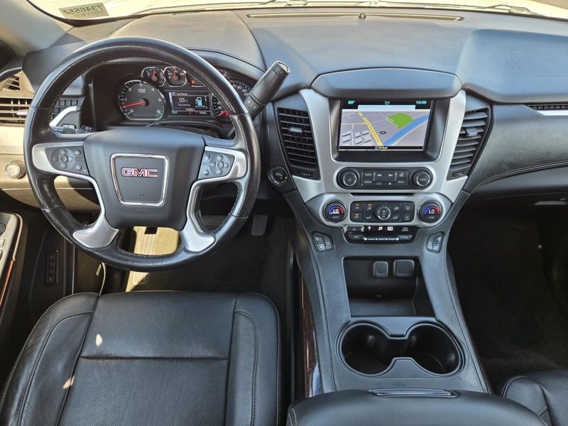 Used 2017 GMC Yukon 2WD 4dr SLT