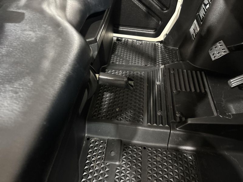 Used 2025 Honda PIONEER 520 Image 20