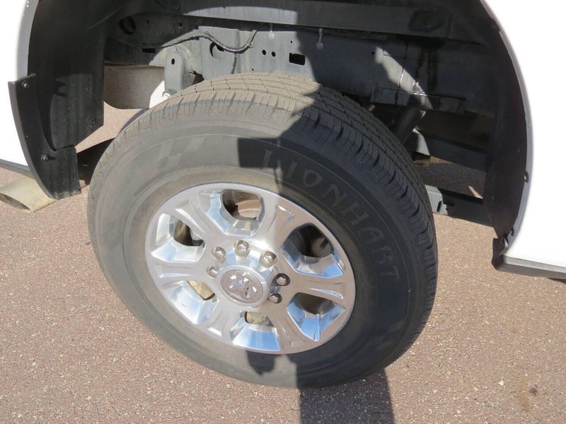 Used 2023 RAM 2500 Big Horn 4x4 4dr Crew Cab 6.3 ft. SB PickupImage 24