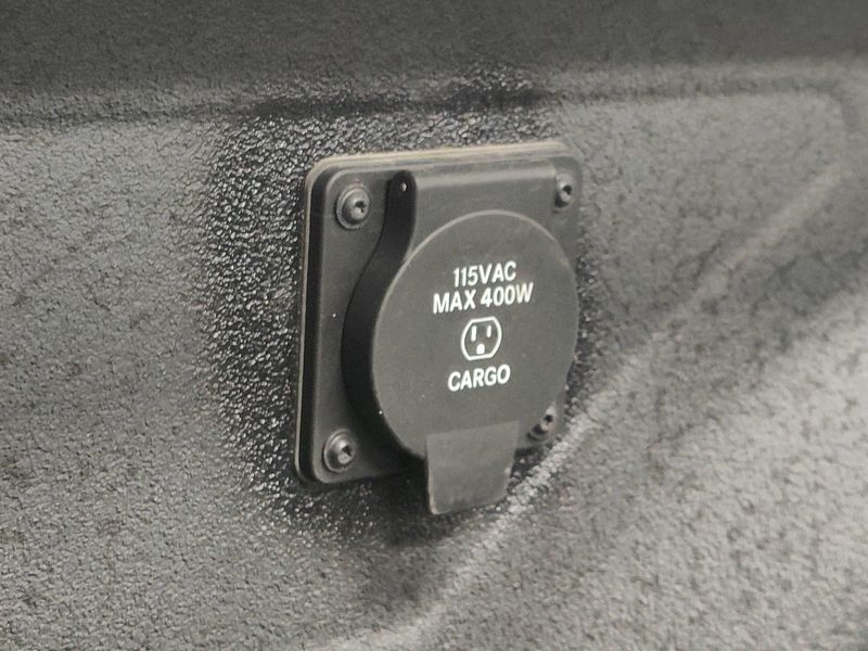 Used 2022 RAM 2500 Laramie Crew Cab LongBox Diesel 4x4Image 12