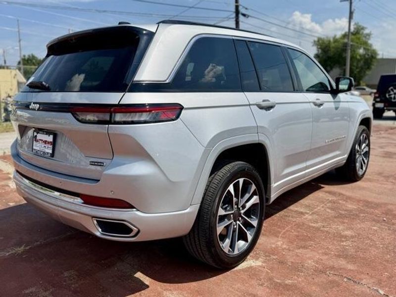 2025 Jeep Grand Cherokee Overland 4x4Image 5