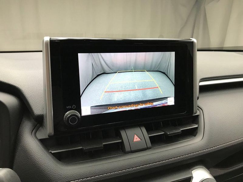 Used 2025 Toyota RAV4 XLEImage 10