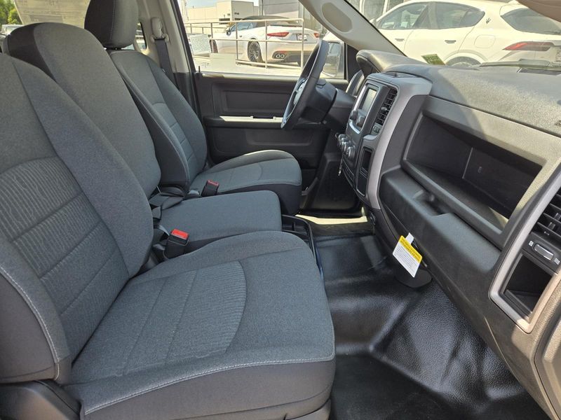 New 2024 RAM 1500 Classic Tradesman Crew Cab 4x4 5'7' Box