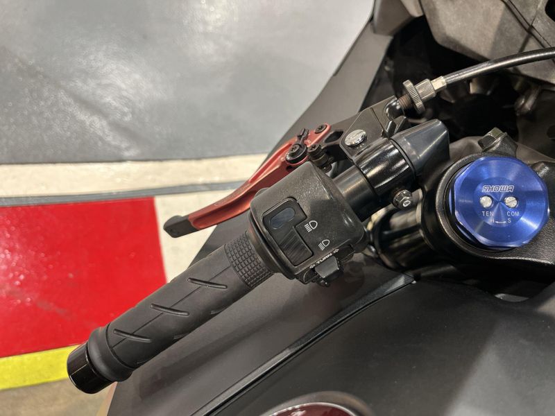 Used 2019 Honda CBR600RR Base Image 17