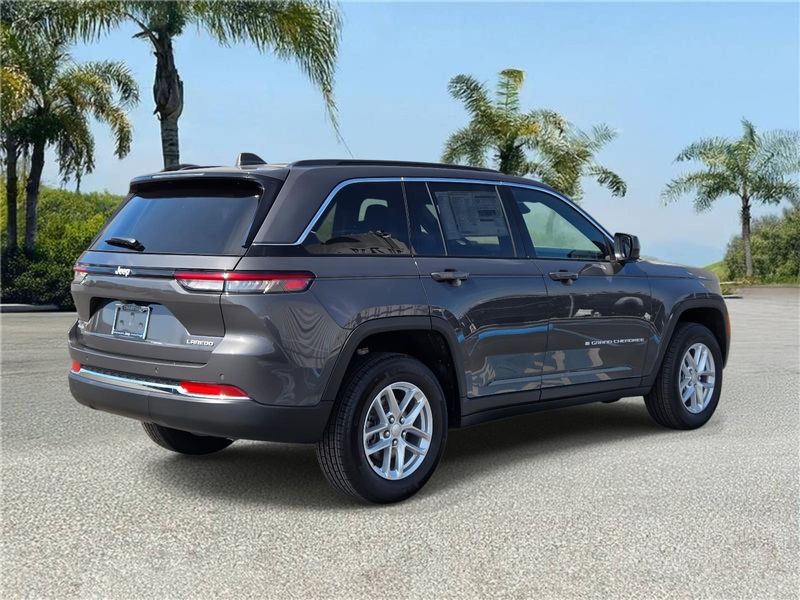 New 2026 Jeep Grand Cherokee Laredo X 4x4