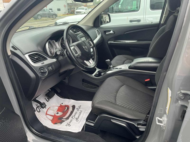 Used 2019 Dodge Journey Image 10