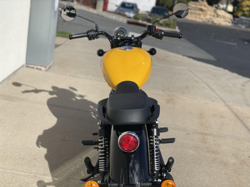 2024 Royal Enfield METEOR 350Image 5