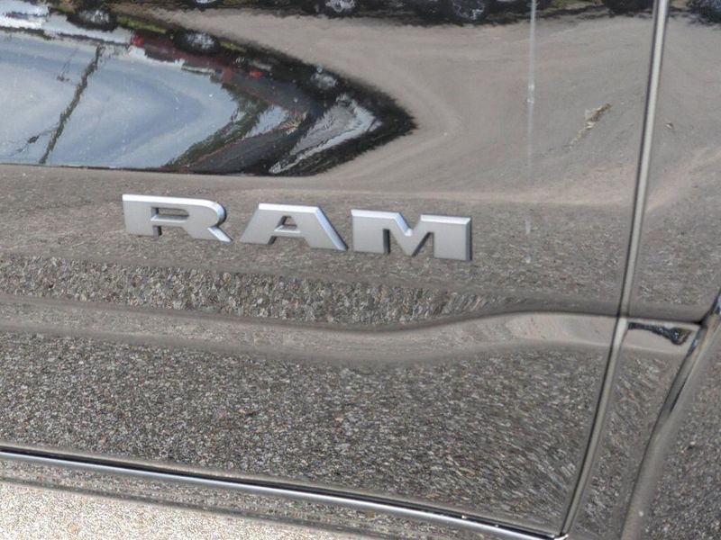 2025 RAM 1500 Big Horn Crew Cab 4x4 5