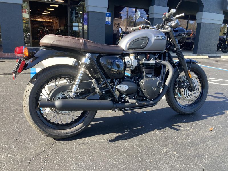 2024 Triumph Bonneville T120 Black 